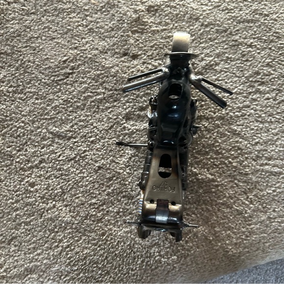 Scrap metal Motorcycle Art - Very Cool & Unique Piece - Picture 9 of 17